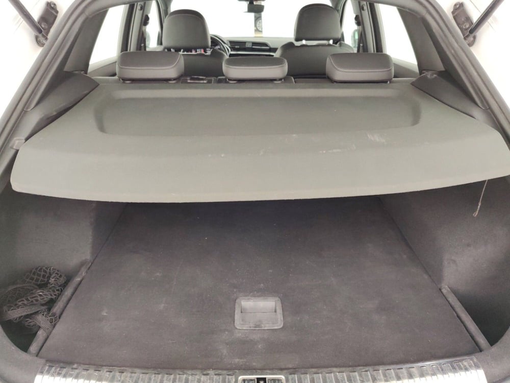 Audi Q3 Sportback usata a Massa-Carrara (18)