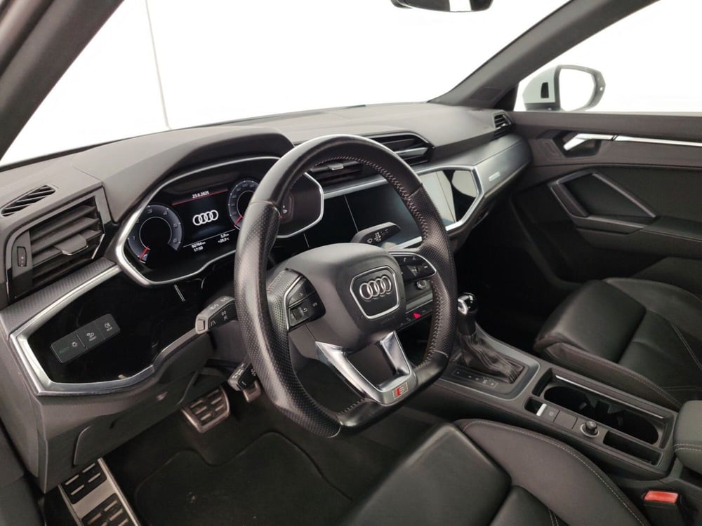 Audi Q3 Sportback usata a Massa-Carrara (9)