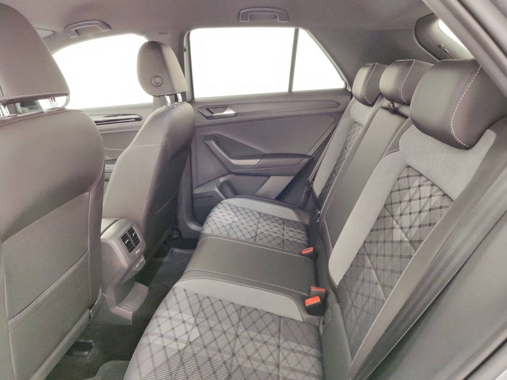 Volkswagen T-Roc usata a Massa-Carrara (10)