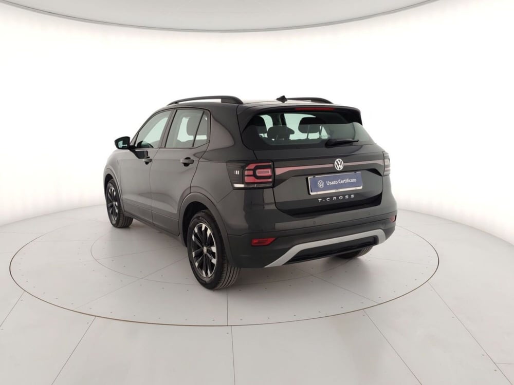 Volkswagen T-Cross usata a Massa-Carrara (2)