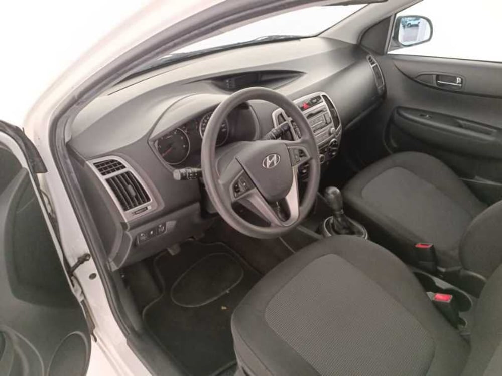 Hyundai i20 usata a Treviso (10)
