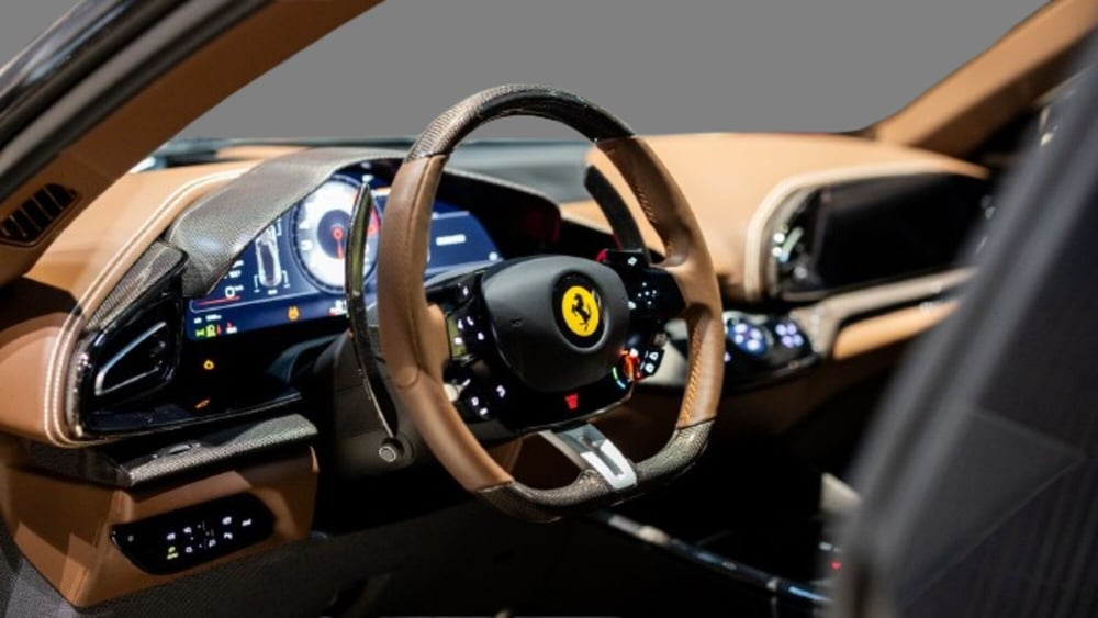 Ferrari Purosangue usata a Perugia (4)