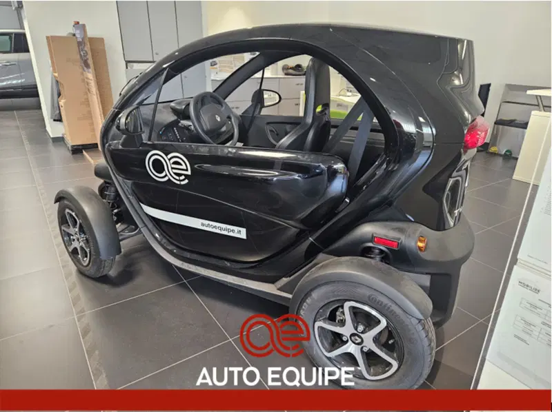 Renault Twizy nuova a Firenze (3)
