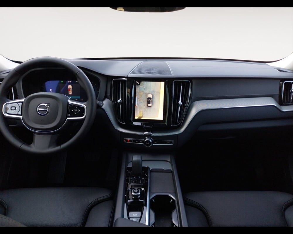 Volvo XC60 nuova a Ravenna (10)