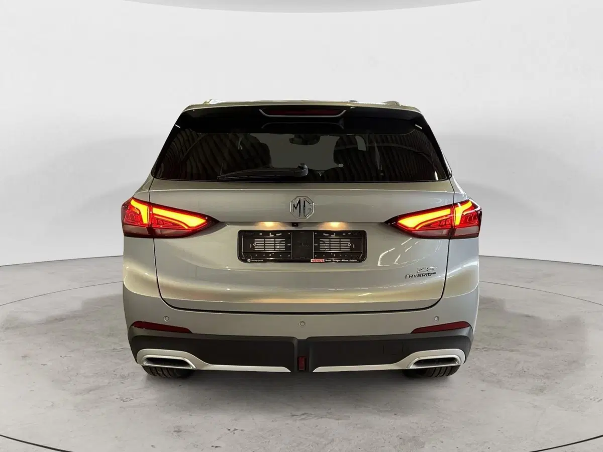 Mg ZS nuova a Milano (5)