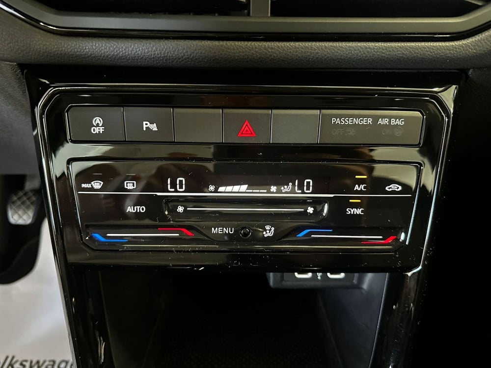 Volkswagen T-Cross usata a L'Aquila (15)