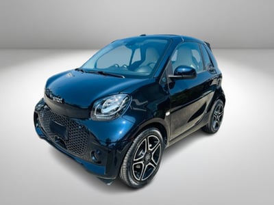 smart Fortwo Cabrio EQ cabrio Ushua&iuml;a del 2022 usata a Sesto Fiorentino
