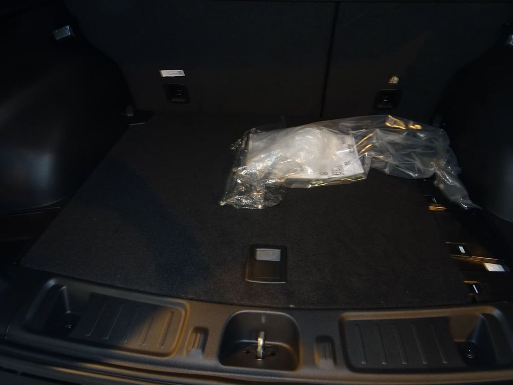 Jeep Compass nuova a Lucca (15)