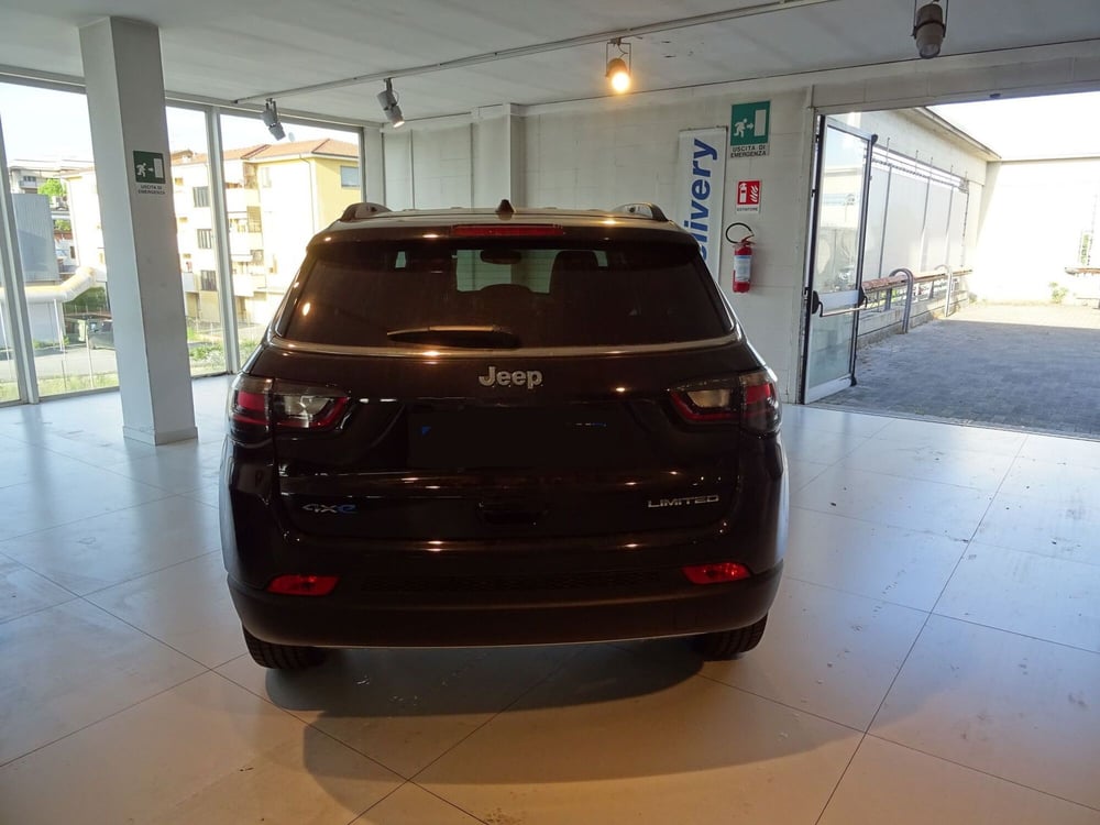 Jeep Compass nuova a Lucca (4)
