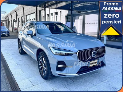 Volvo XC60 T6 Recharge AWD Plug-in Hybrid automatico Core nuova a Milano