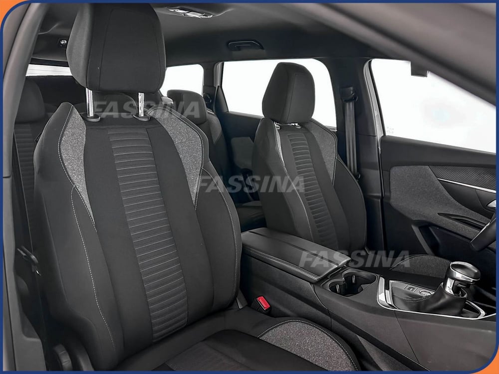 Peugeot 5008 usata a Milano (14)