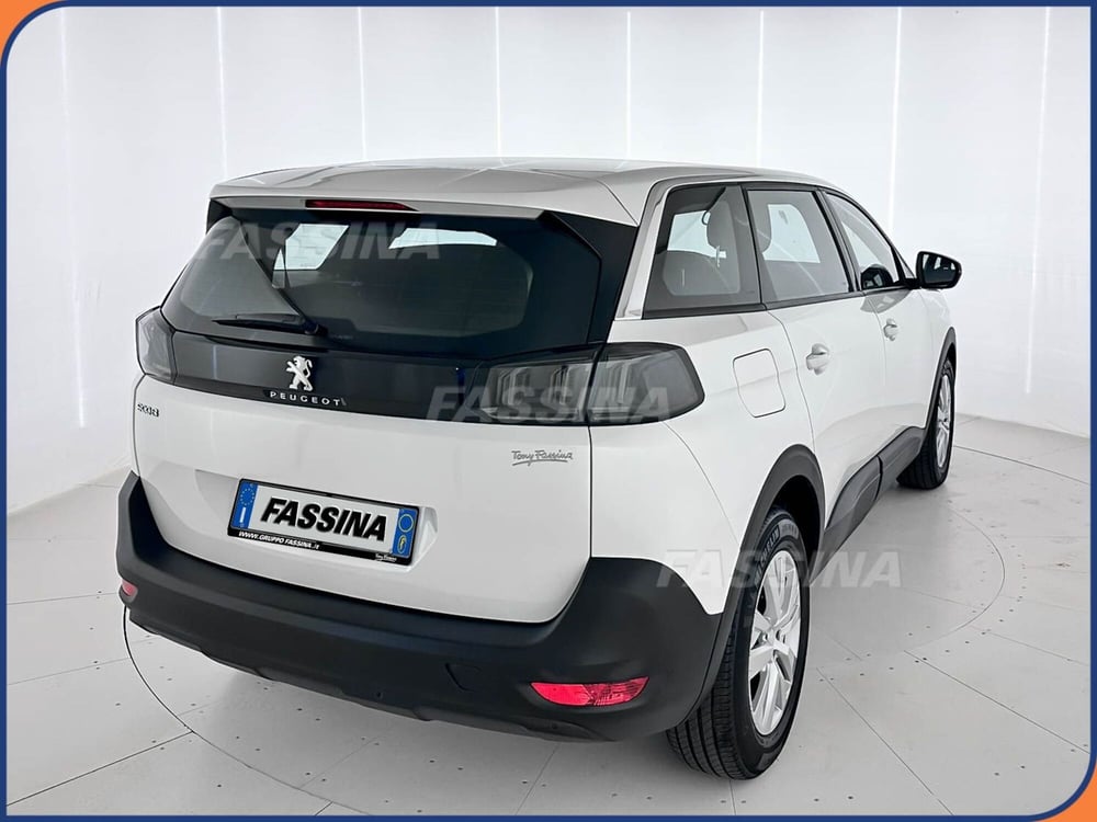 Peugeot 5008 usata a Milano (6)