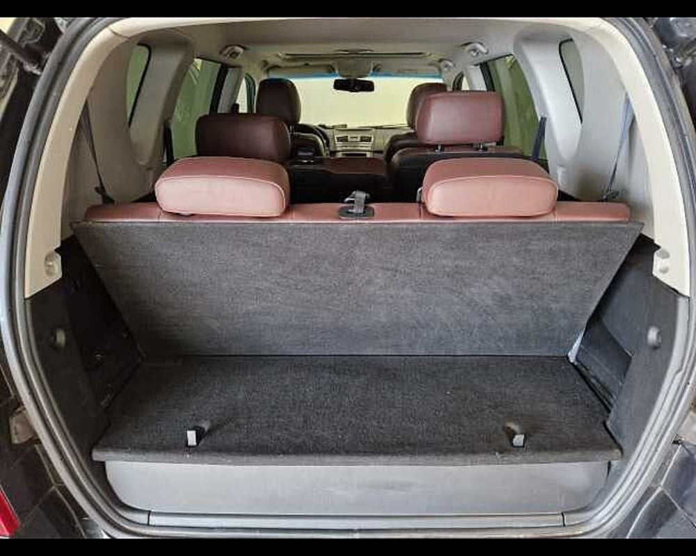 Ssangyong Rexton W usata a Milano (15)