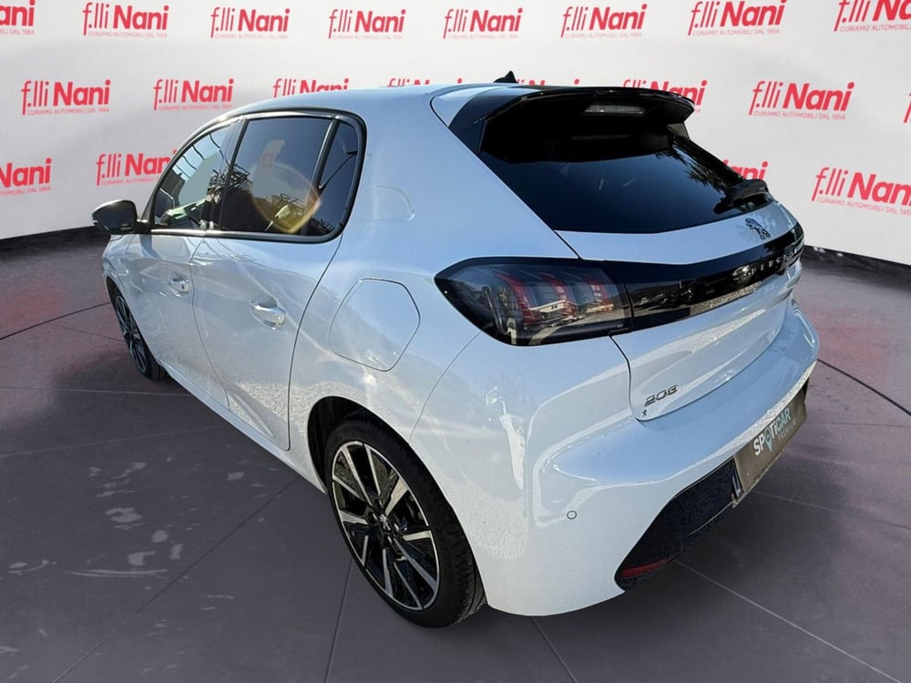 Peugeot 208 usata a Massa-Carrara (12)
