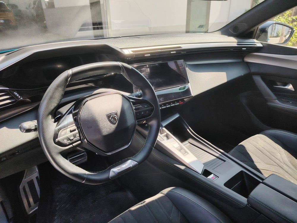 Peugeot 408 usata a Massa-Carrara (13)