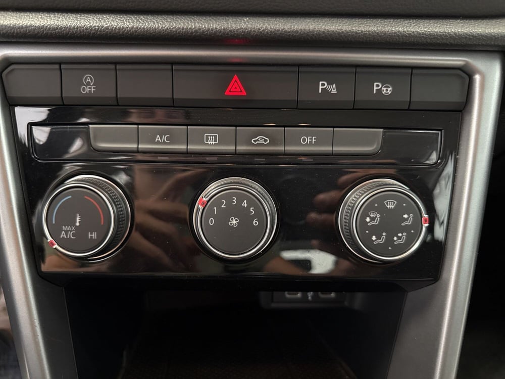 Volkswagen T-Roc usata a Palermo (9)
