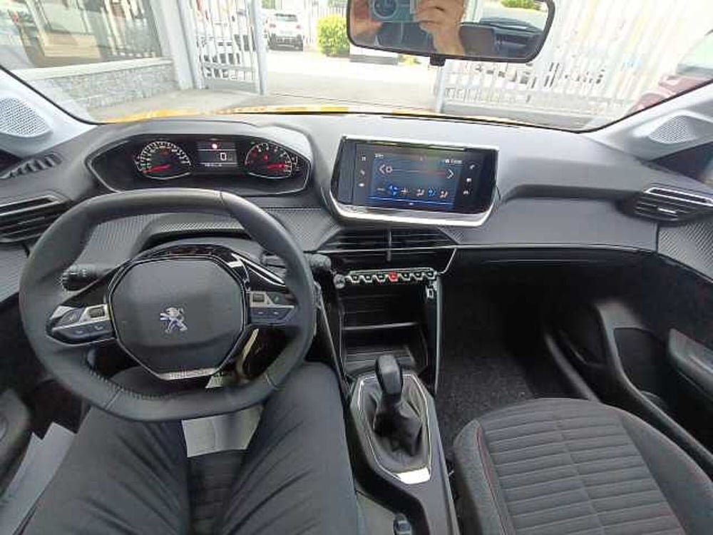 Peugeot 208 usata a Milano (11)