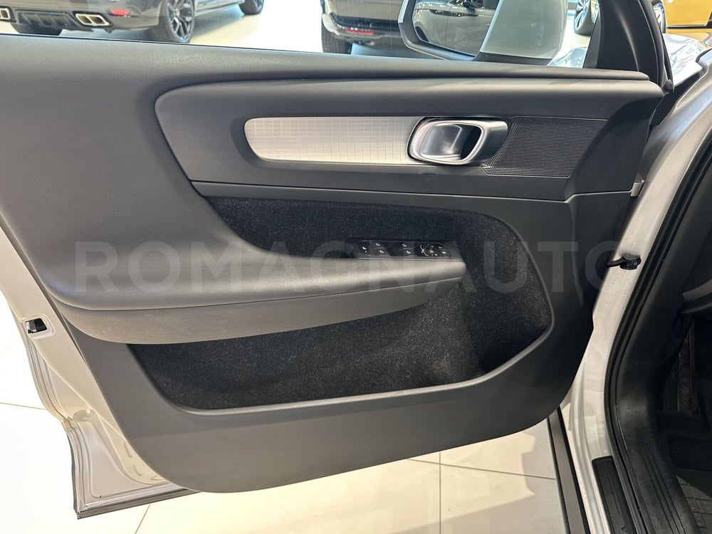 Volvo XC40 usata a Forlì-Cesena (11)