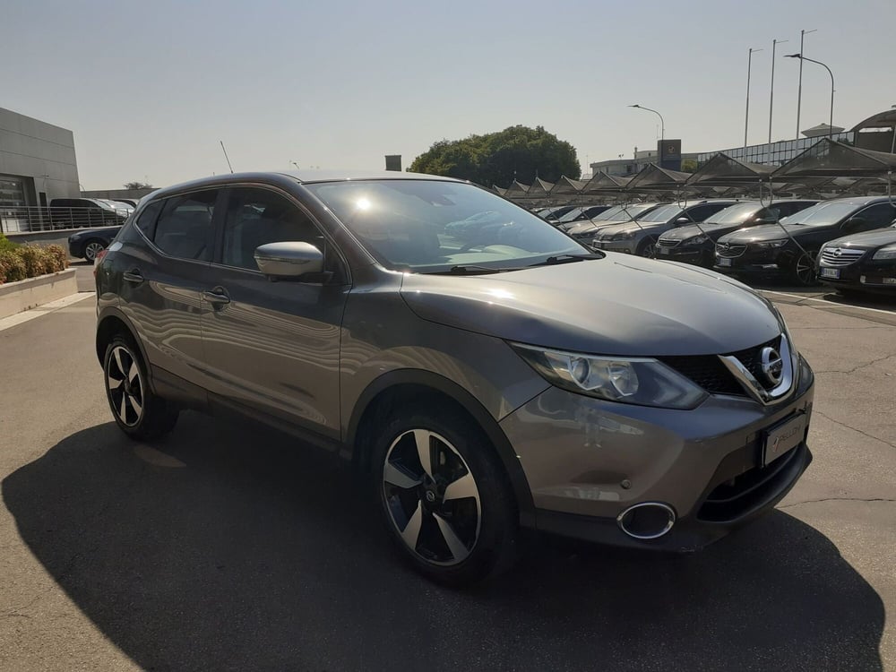 Nissan Qashqai usata a Modena (2)