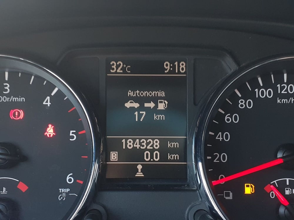 Nissan Qashqai usata a Modena (10)
