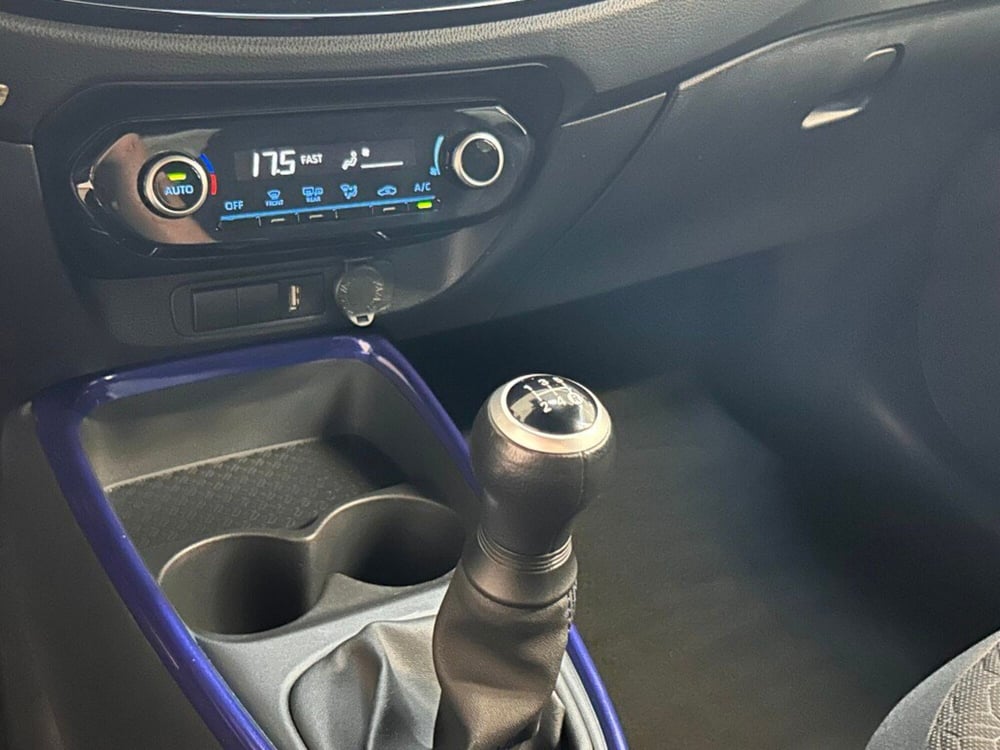 Toyota Aygo X usata a Verona (13)
