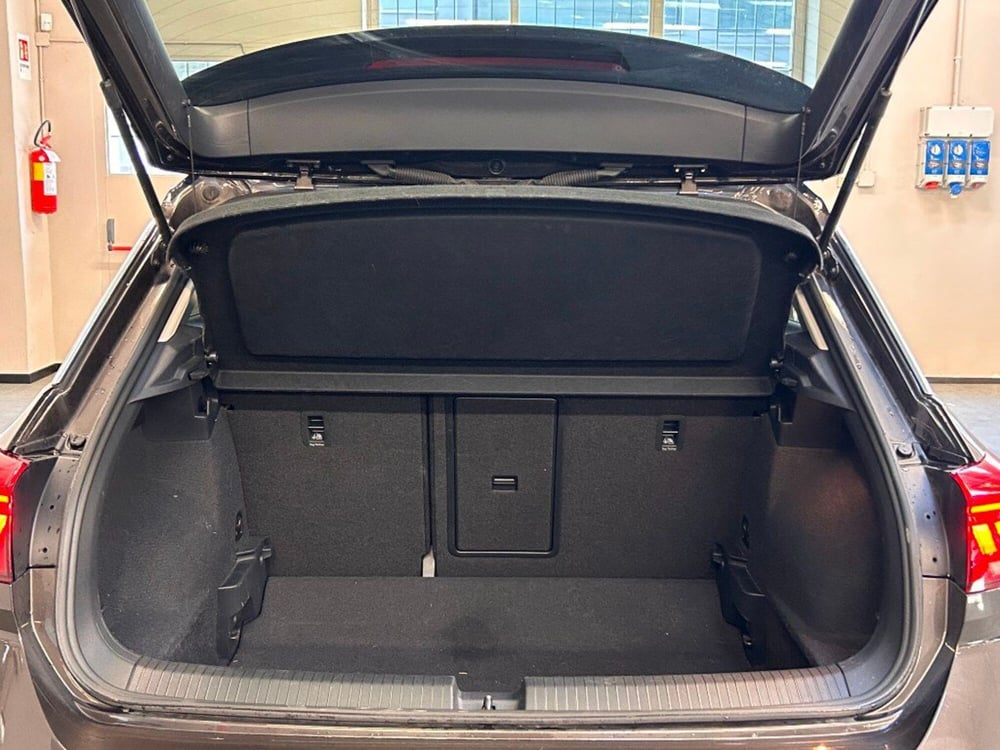 Volkswagen T-Roc usata a Verona (11)