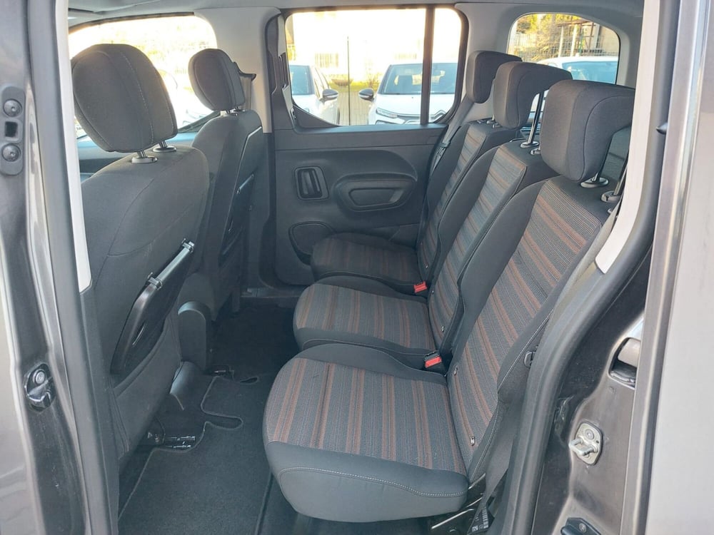 Opel Combo Life usata a Pavia (6)