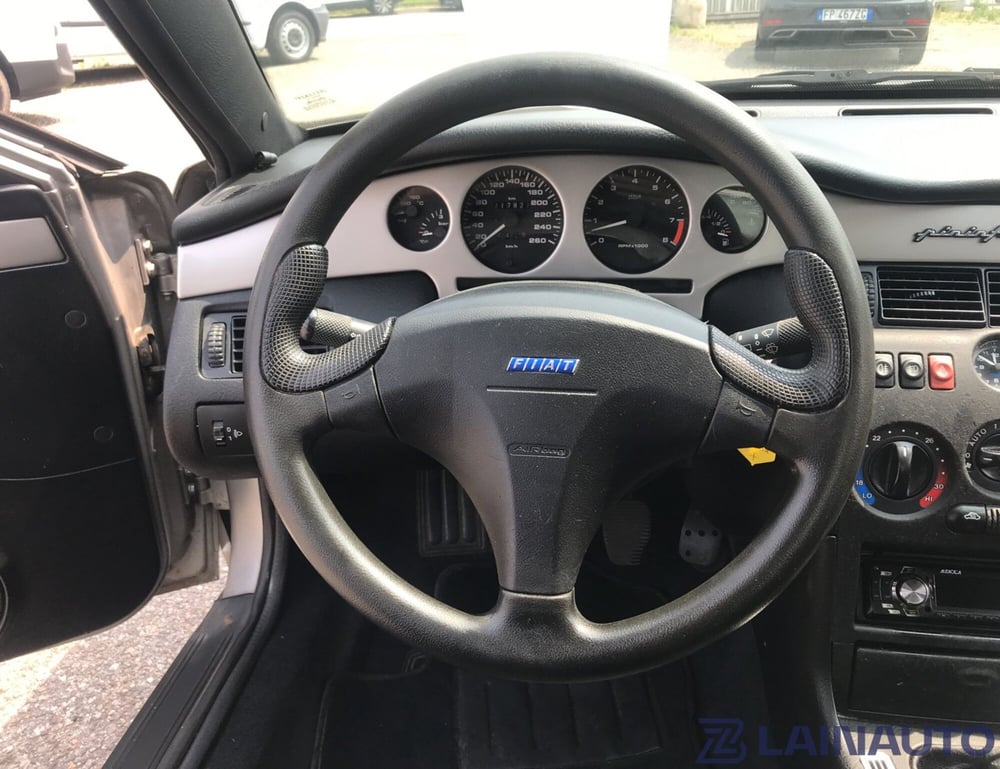 Fiat Coupé usata a Milano (17)