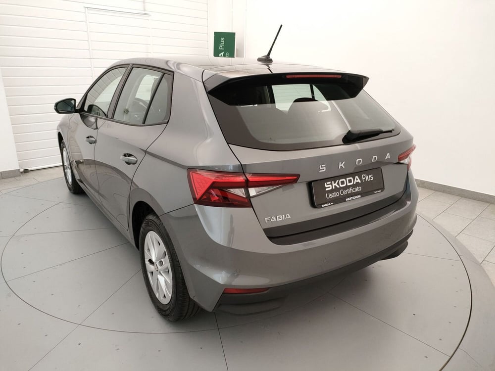 Skoda Fabia usata a Varese (8)