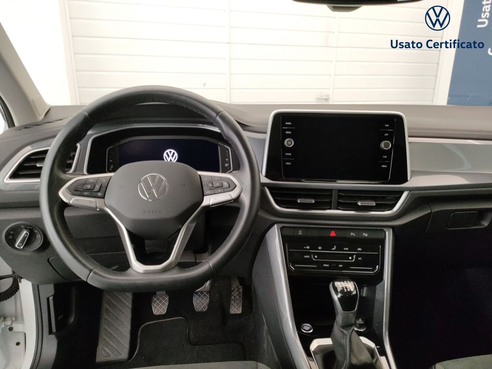 Volkswagen T-Roc usata a Varese (12)