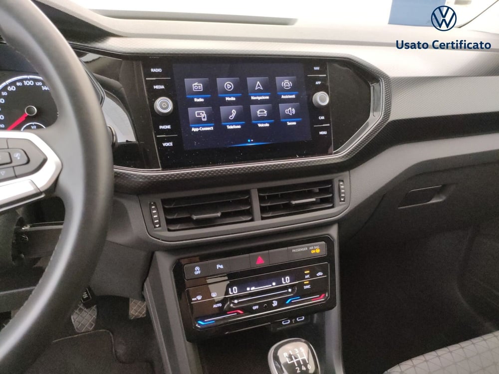 Volkswagen T-Cross usata a Varese (14)
