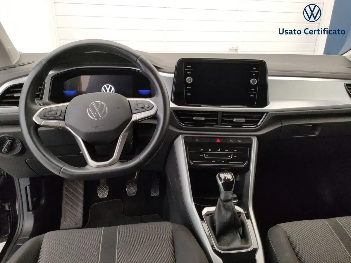 Volkswagen T-Roc usata a Varese (12)