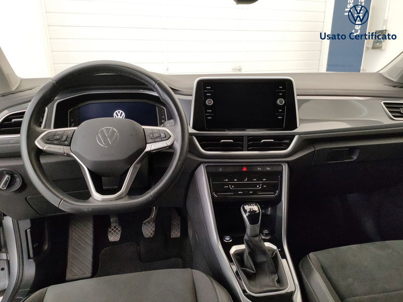 Volkswagen T-Roc usata a Varese (12)
