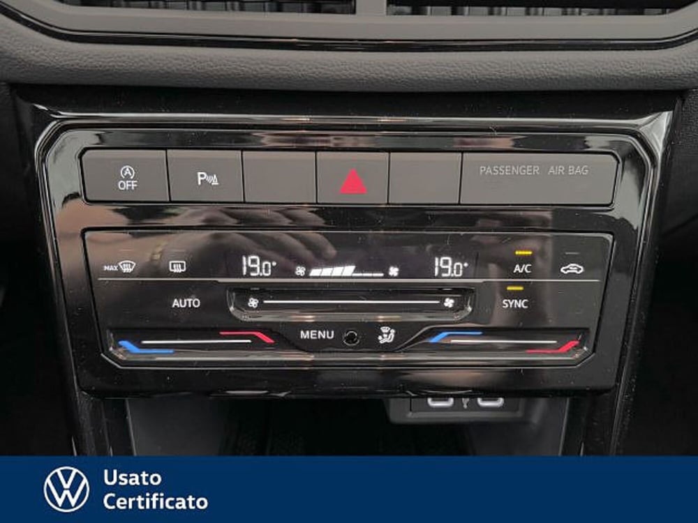 Volkswagen T-Cross nuova a Vicenza (16)
