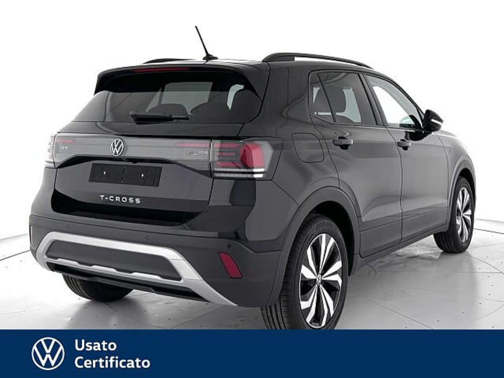 Volkswagen T-Cross nuova a Vicenza (3)