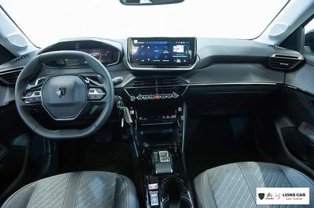 Peugeot 208 nuova a Lodi (12)