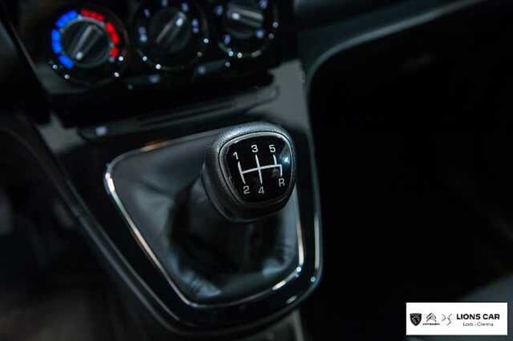 Lancia Ypsilon usata a Lodi (17)