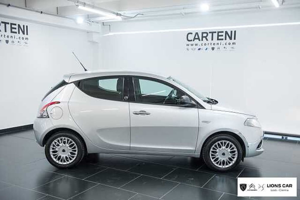 Lancia Ypsilon usata a Lodi (3)