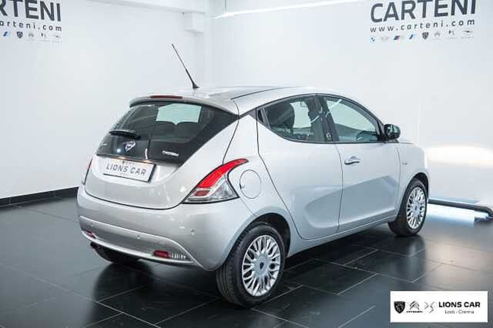 Lancia Ypsilon usata a Lodi (4)