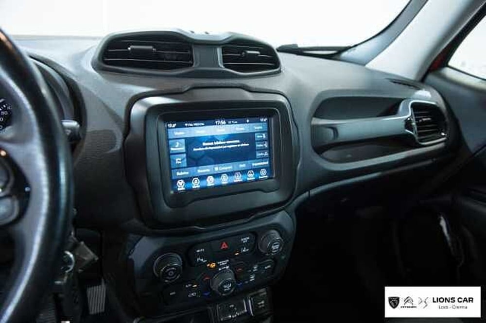 Jeep Renegade usata a Lodi (16)