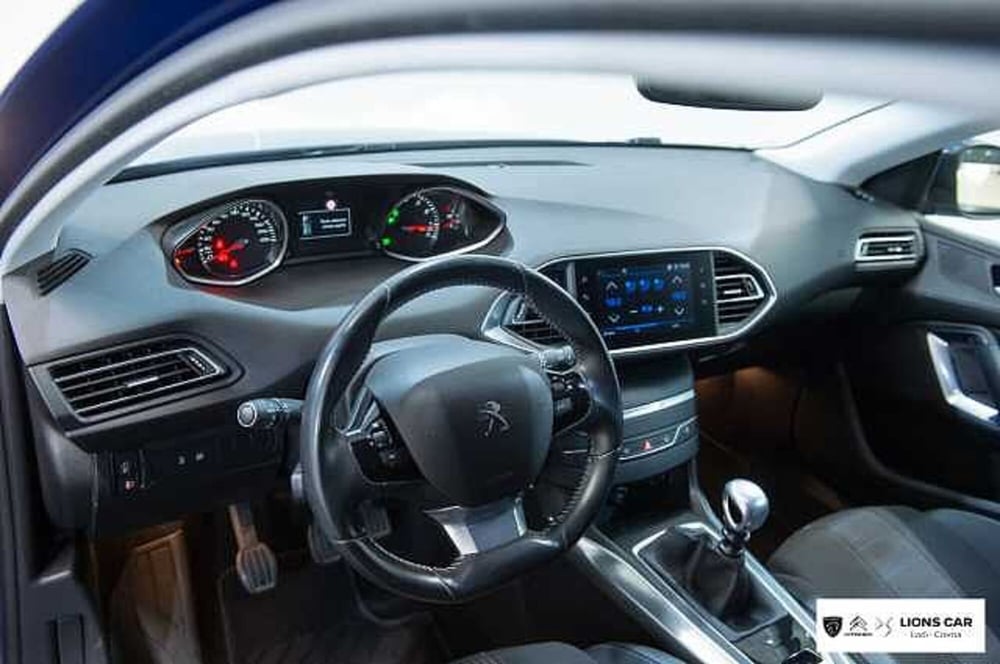 Peugeot 308 usata a Lodi (11)