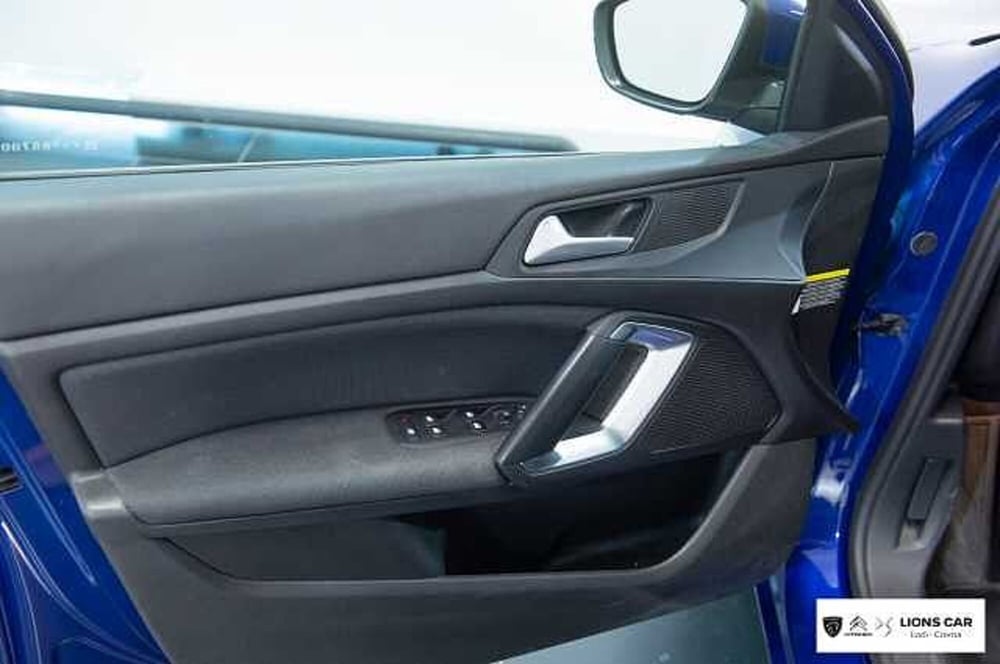 Peugeot 308 usata a Lodi (9)