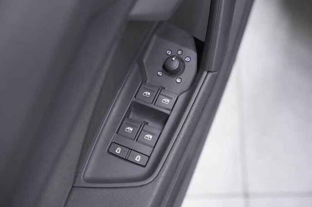 Audi A3 Sportback usata a Como (16)