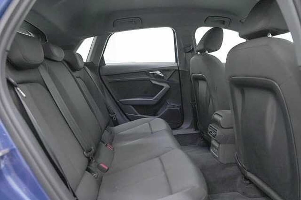 Audi A3 Sportback usata a Como (9)