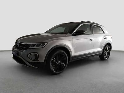 Volkswagen T-Roc 1.5 TSI ACT DSG Sport BlueMotion Technology nuova a Lipomo