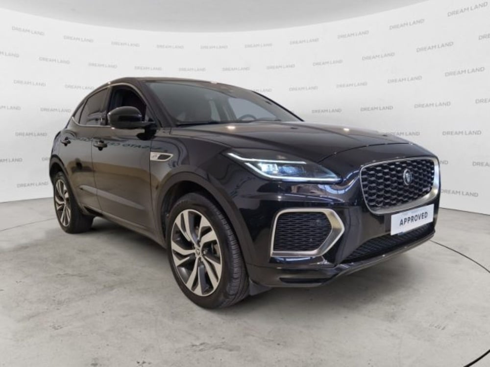 Jaguar E-Pace usata a Livorno (11)