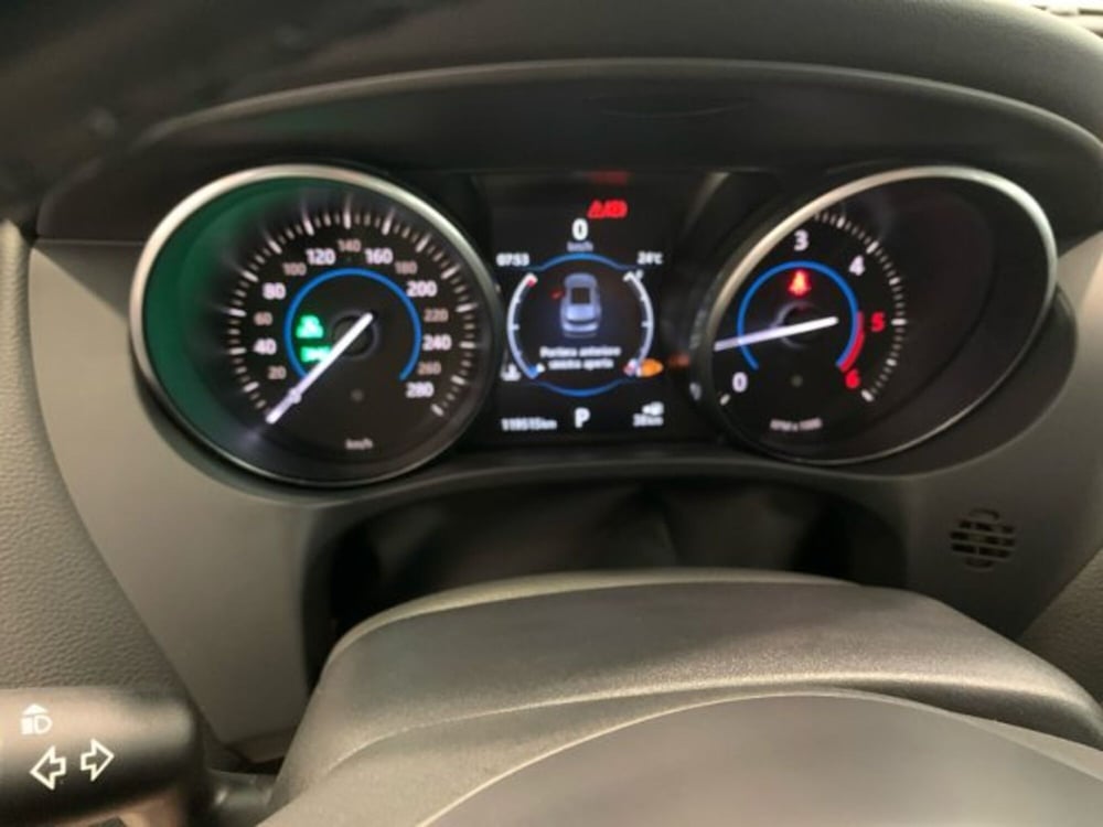 Jaguar F-Pace usata a Livorno (16)