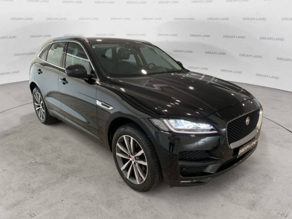 Jaguar F-Pace usata a Livorno (3)
