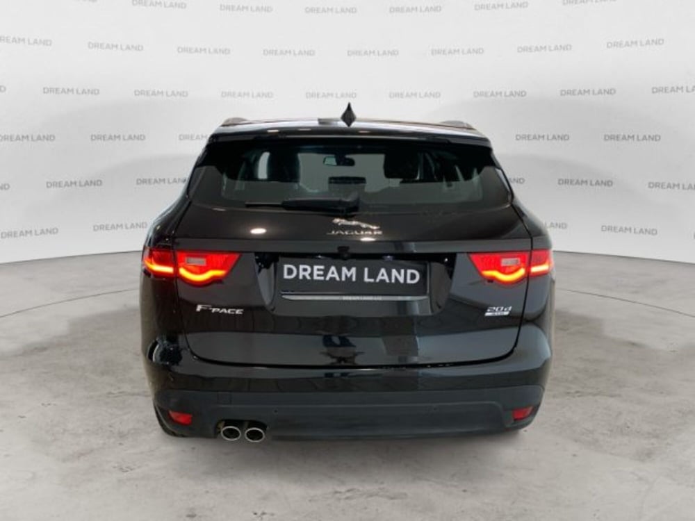 Jaguar F-Pace usata a Livorno (5)