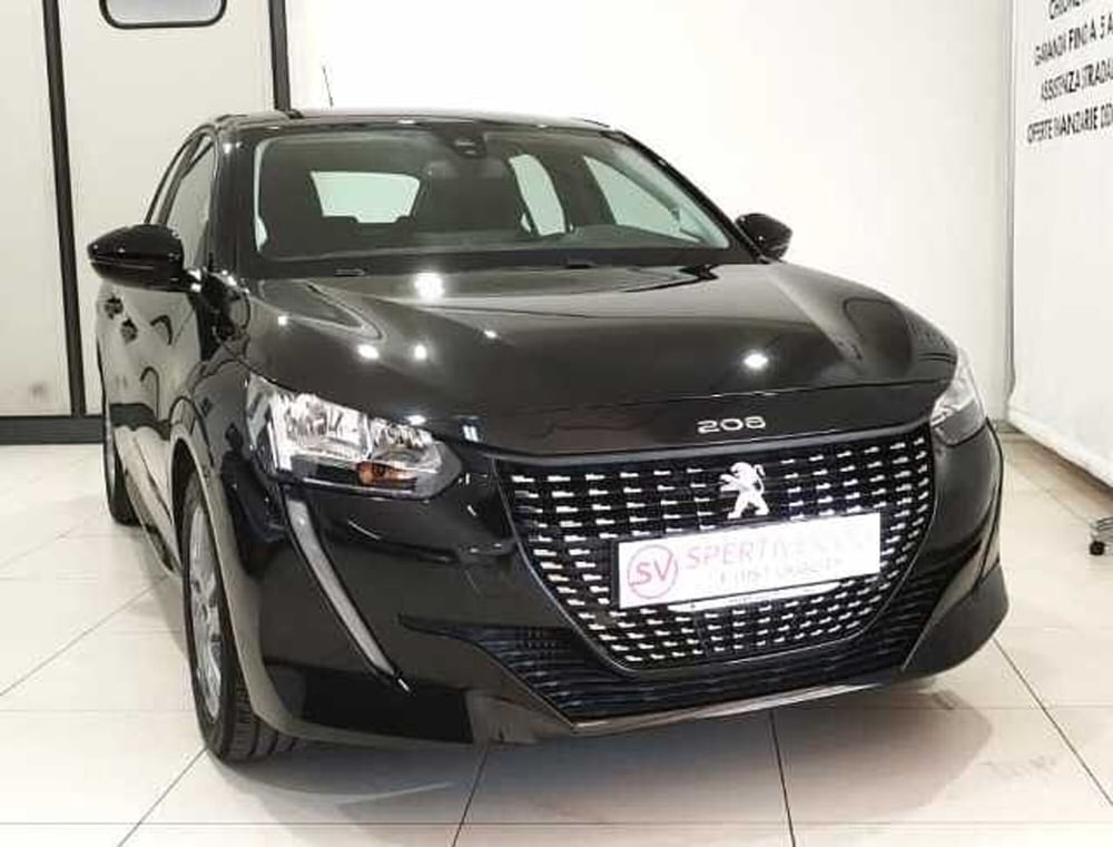 Peugeot 208 usata a Lecce